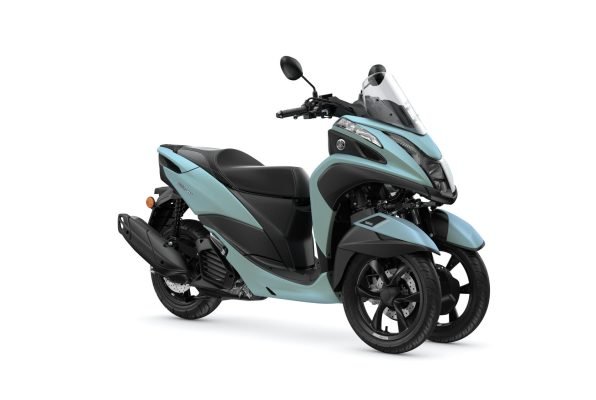 2024-Yamaha-MW125-EU-Zen_Green-360-Degrees-001-03